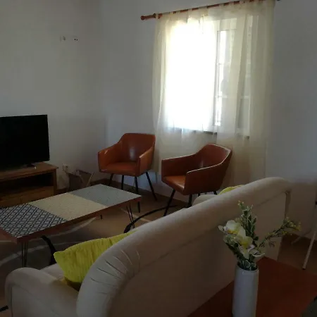 Casa Pompona 3 Rogil