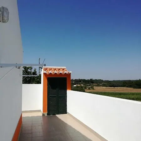 Casa Pompona 3 *