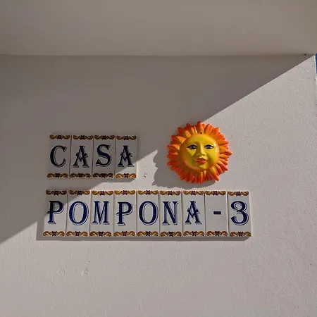 Casa Pompona 3